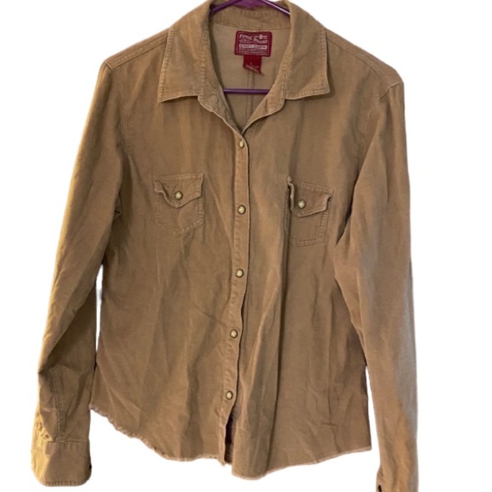 Fossil brand authentic Jeanswear. Lightweight corduroy button snap shirt large